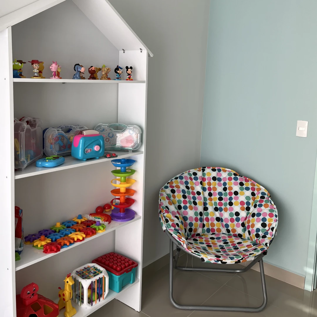 Fernanda Pasini Psicóloga Comportamental Infantil - Psicologia para Crianças e Adolescentes - Fortalecendo Emoções, Construindo Futuros. Agende uma consulta e descubra como podemos ajudar no desenvolvimento emocional e no bem-estar da sua família!